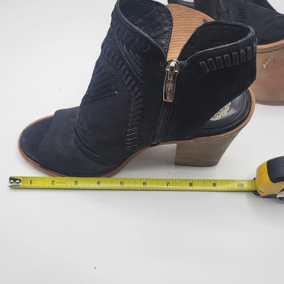 Vince Camuto Leather Upper ankle booties size 10M - Picture 13 of 15